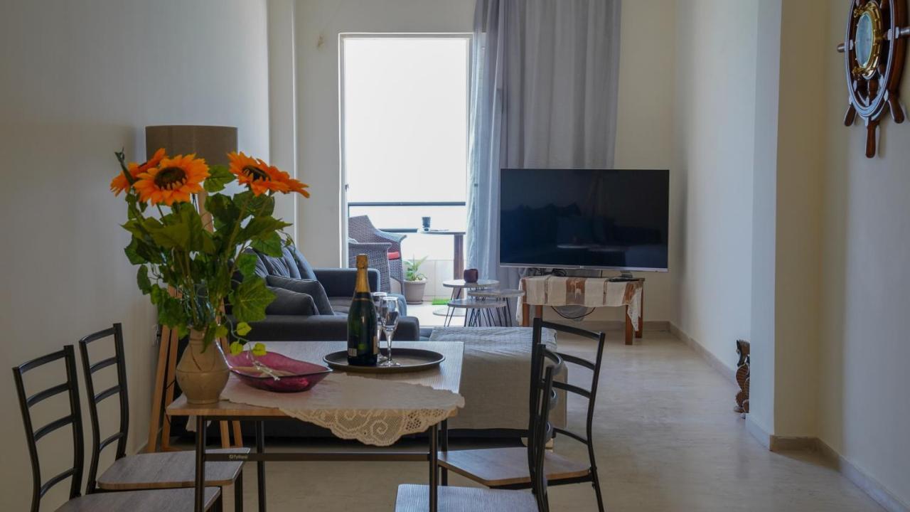 Km Beach View Apartment Chania  Bagian luar foto